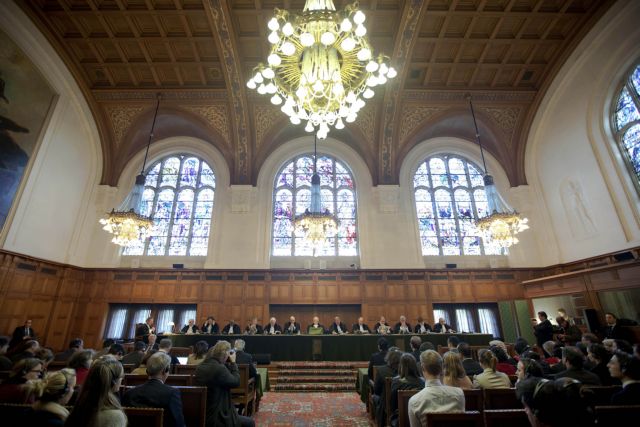 Η απόφαση της Χάγης δεν υποκαθιστά τη διαδικασία στον ΟΗΕ, υπενθυμίζει το ΥΠΕΞ