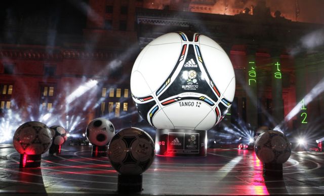 Από τη Δευτέρα στην κυκλοφορία τα εισιτήρια για το Euro 2012