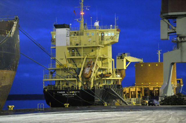 Φορτηγό πλοίο με 150 τόνους εκρηκτικών και πυραύλους εντοπίστηκε στη Φινλανδία