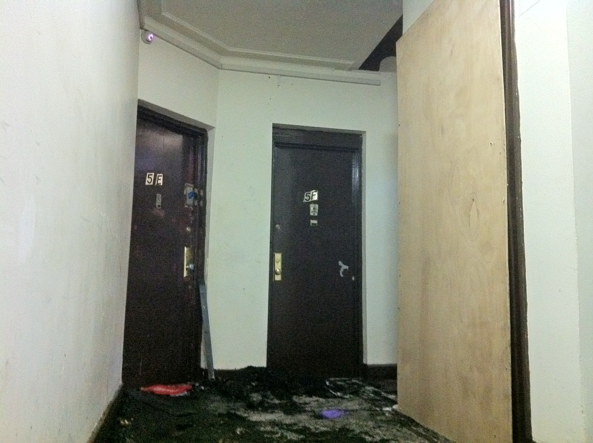 Αποτρόπαιο έγκλημα μέσα σε ασανσέρ στο Μπρούκλιν της Νέας Υόρκης