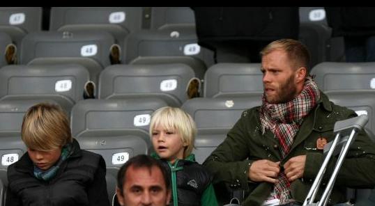 Και ο Γκούντγιονσεν δυσαρεστημένος με την ΠΑΕ ΑΕΚ