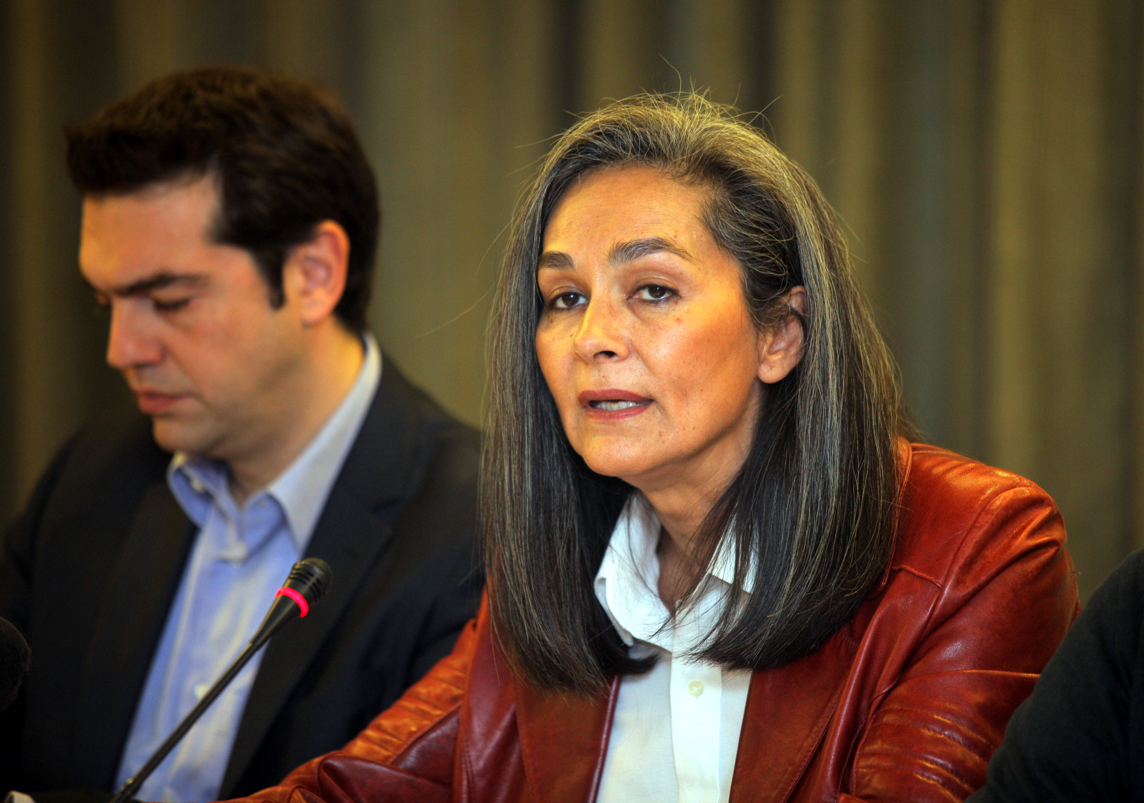 Συνεργασία με τον ΣΥΡΙΖΑ ανακοίνωσε η Σ.Σακοράφα, διατηρώντας την ανεξαρτησία της