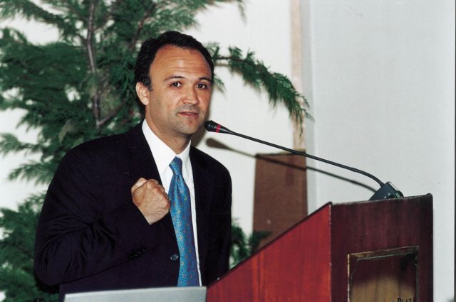 Παραιτήθηκε ο διευθύνων σύμβουλος της Marfin Popular Bank Ευ. Μπουλούτας