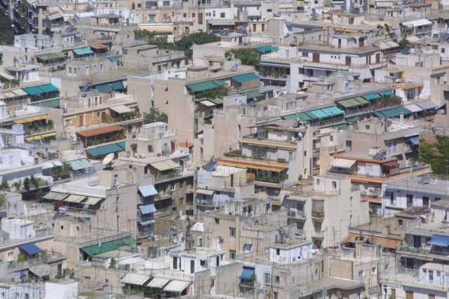 Αυξήσεις στα τεκμήρια πάνω από 30% για τα ακίνητα, έως και 70% για τα αυτοκίνητα