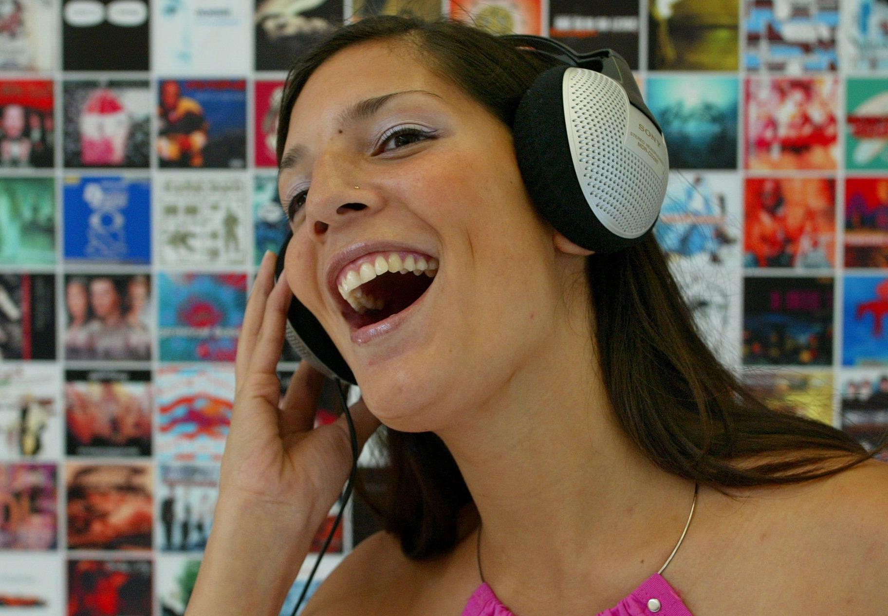 Φιλόμουσοι αλγόριθμοι «προβλέπουν ποια τραγούδια θα γίνουν σουξέ»