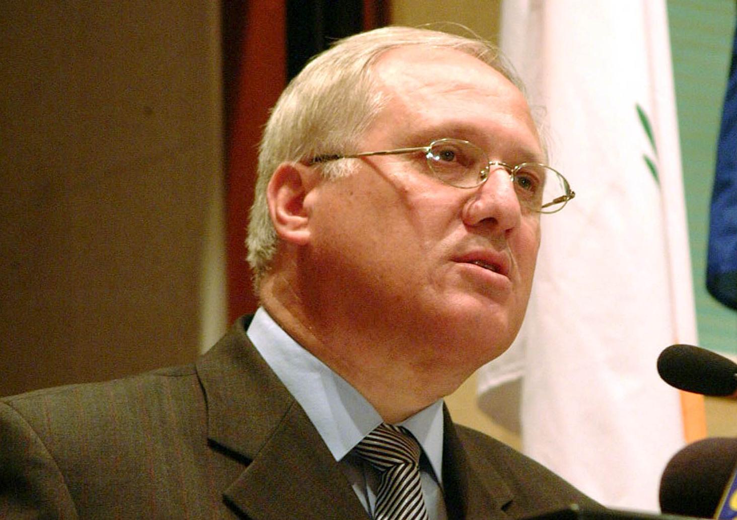 Σε τροχιά πολιτικής συναίνεσης η Κύπρος για τα μέτρα λιτότητας