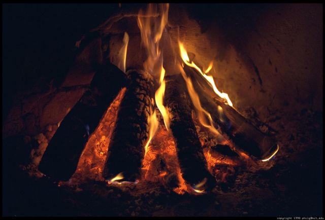 Εναλλακτικές μορφές θέρμανσης ψάχνουν οι καταναλωτές λόγω του ακριβού πετρελαίου