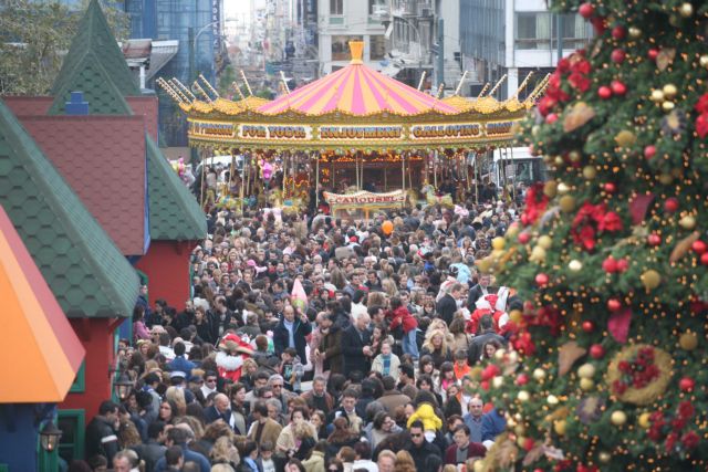 Οι Έλληνες φέτος δεν κάνουν Χριστούγεννα, γράφουν οι Times του Λονδίνου