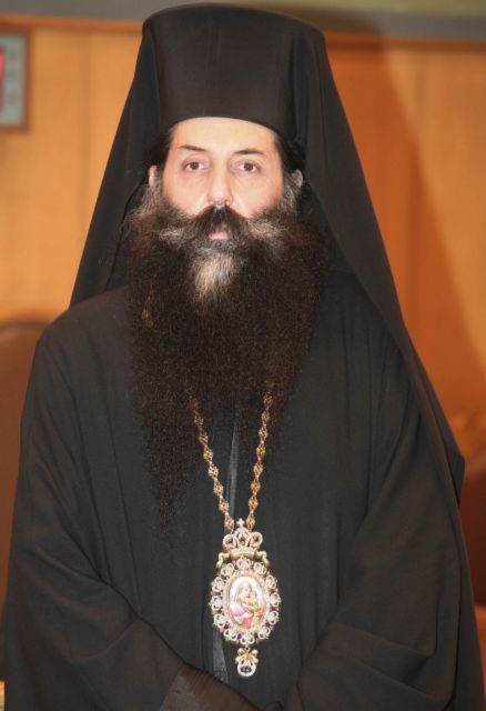 Μήνυση του μητροπολίτη Πειραιώς Σεραφείμ κατά Ρωμαιοκαθολικών