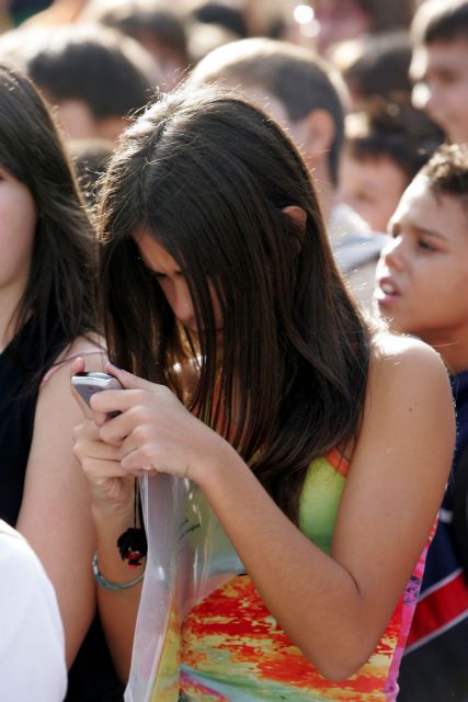 Εκατοντάδες τα θύματα τηλεφωνικών υποκλοπών στην Ελλάδα