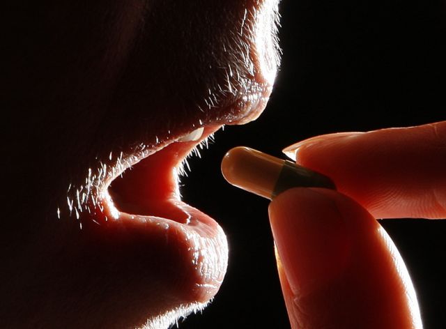 Τα αντικαταθλιπτικά και η ψυχοθεραπεία «δεν είναι αποτελεσματικότερα από το placebo»