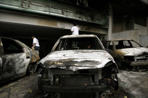 Σύλληψη καθηγητή την ώρα που τοποθετούσε αυτοσχέδιο εκρηκτικό μηχανισμό