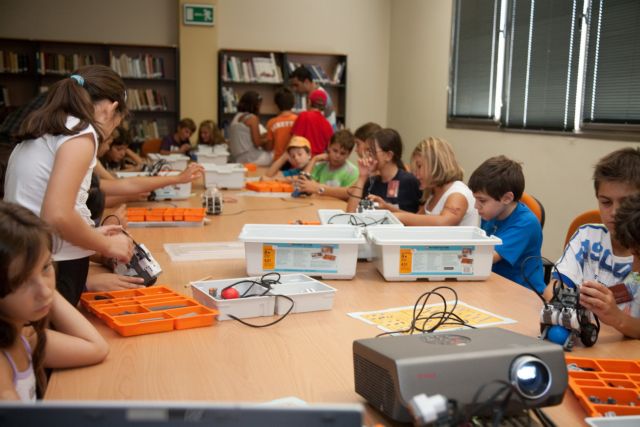 Νέα εκπαιδευτικά προγράμματα στο κέντρο Νόησις της Θεσσαλονίκης