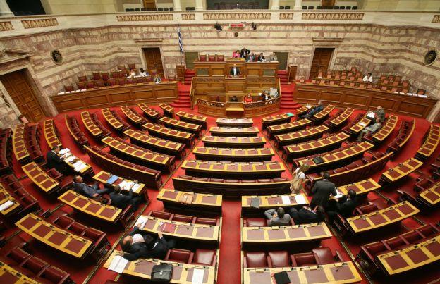 Στις δυσκολίες της κρίσιμης χρονιάς που έρχεται επικεντρώνονται οι πολιτικοί αρχηγοί