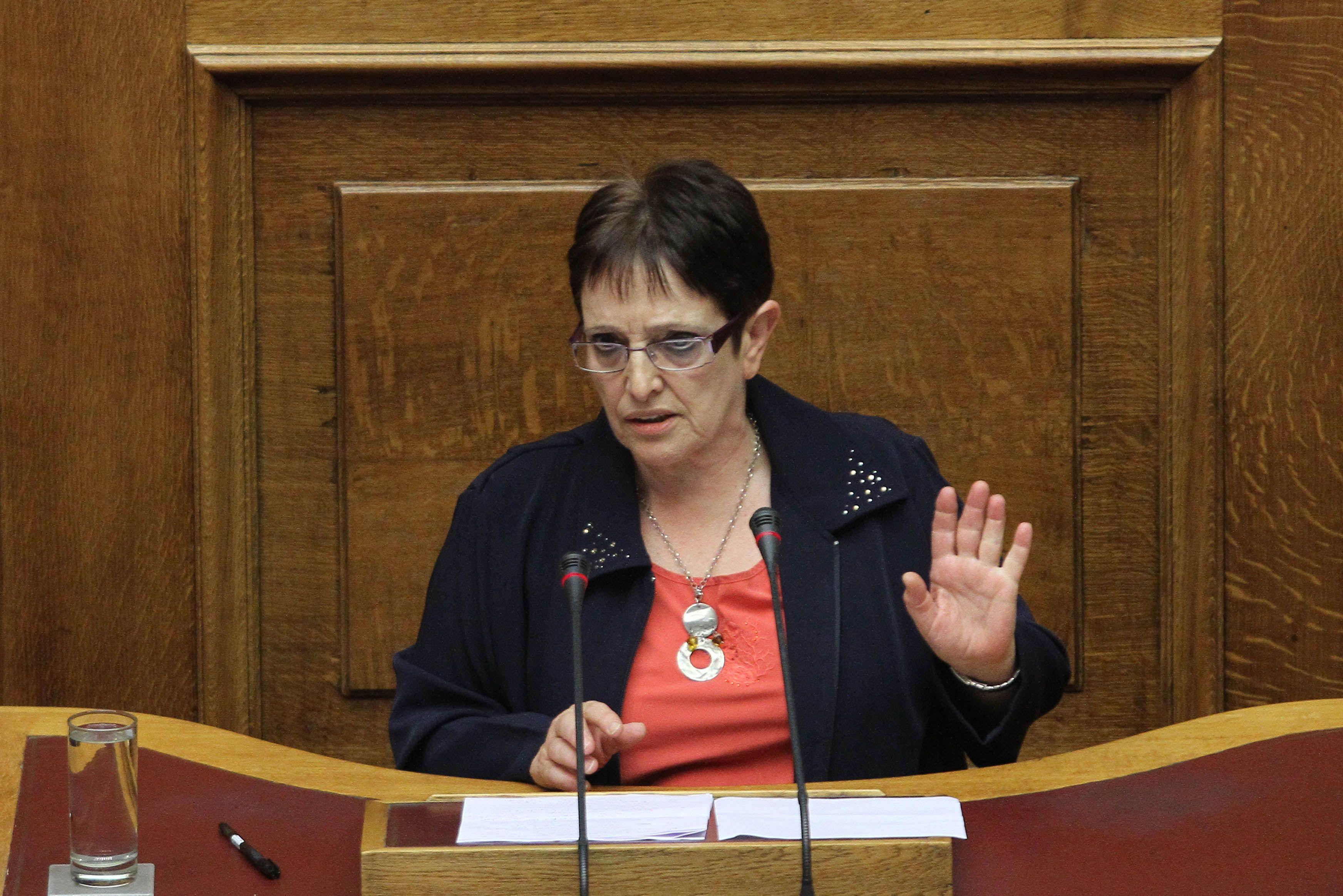 Να μην πετύχει καθόλου ο προϋπολογισμός ζητά η Αλέκα Παπαρήγα