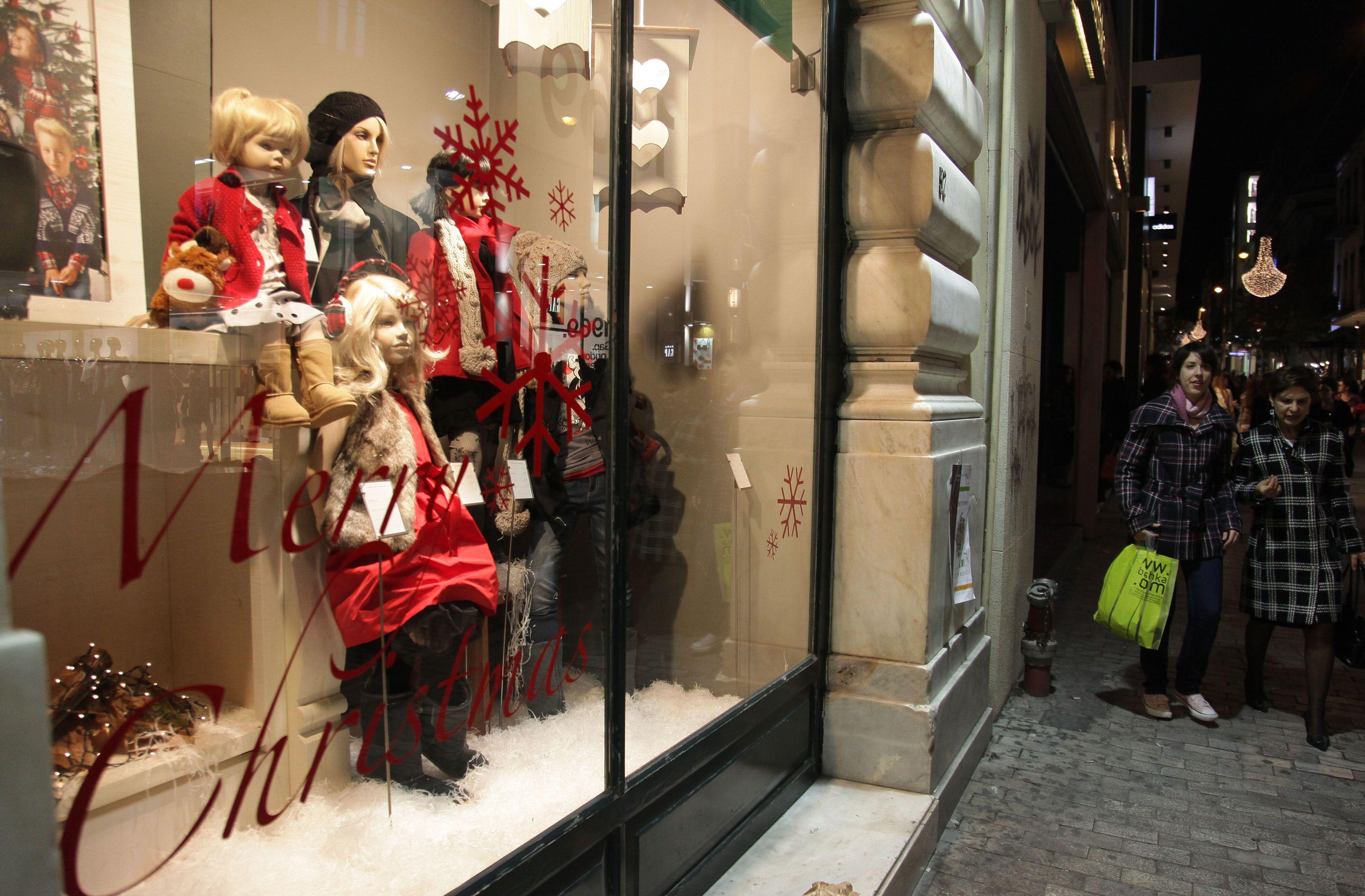 Το ωράριο των καταστημάτων την τελευταία εβδομάδα του 2011