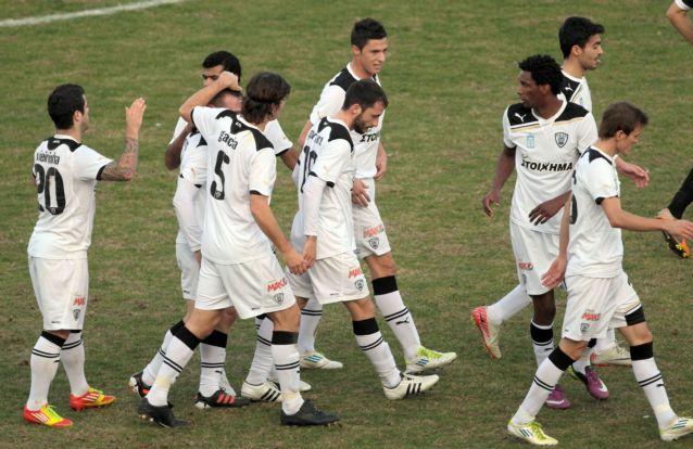 Ο βοηθός δέχτηκε καρέκλα, ο διαιτητής… πήρε θέση και το διέκοψε