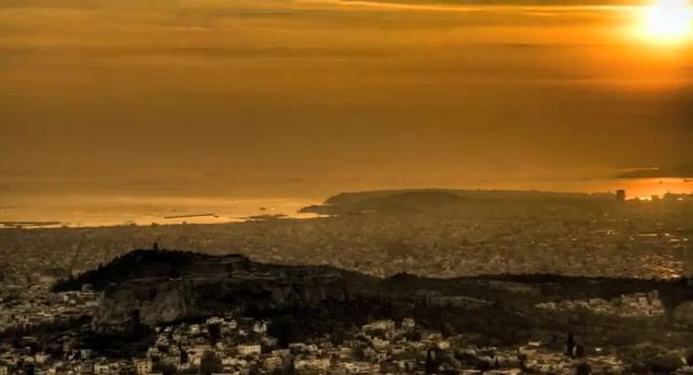 Όμορφες εικόνες της Αθήνας σε βίντεο timelapse