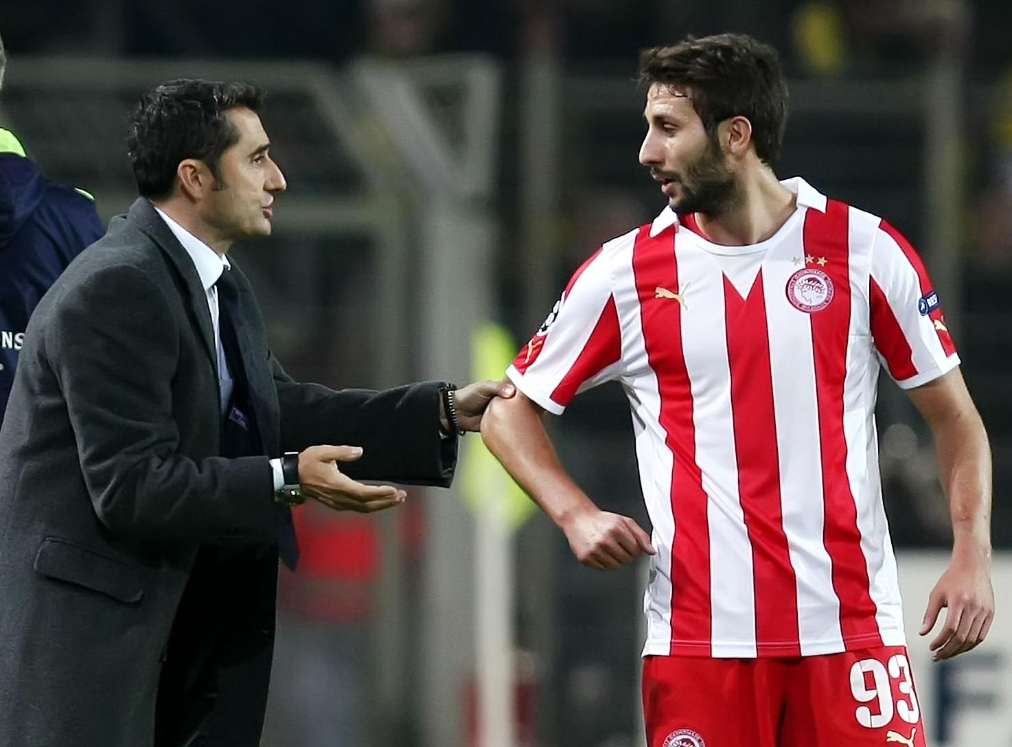 Σκέψεις αποχώρησης από τον Αμπντούν, λένε στην Αλγερία