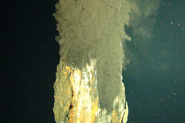 Τα θερμότερα υδροθερμικά φρεάτια θα έλιωναν μολύβι