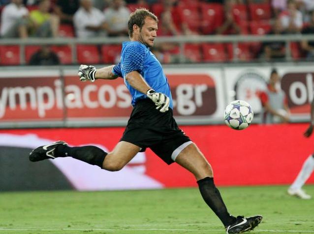 Η τελευταία… έξοδος του Κοστάνσο και η είσοδος του Κάρολ