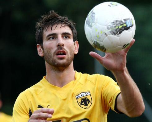 Ερωτηματικά για Καλά και Καράμπελα στην ΑΕΚ εν όψει ΠΑΟΚ