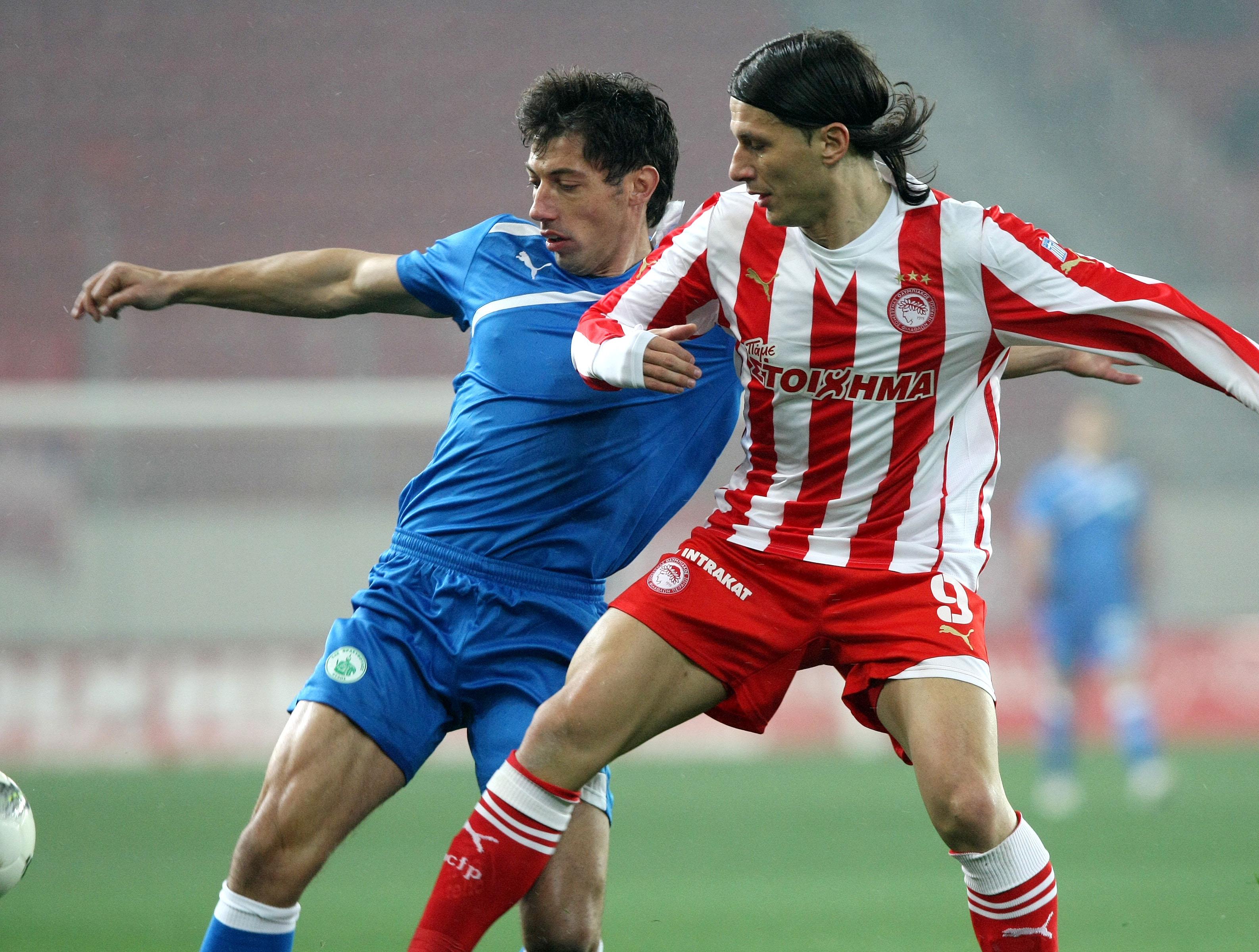 Χειραψία με Πάντελιτς και μετά… σφαλιάρες καταγγέλλει ο Βασιλείου