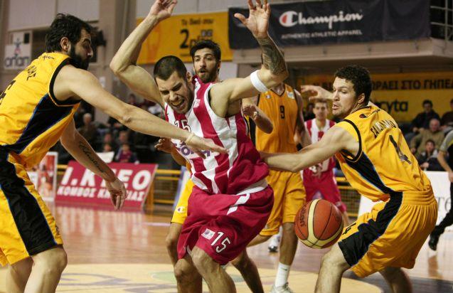 Νίκησε αλλά δεν έπεισε ο Ολυμπιακός με 227 (!) προσαγωγές οπαδών