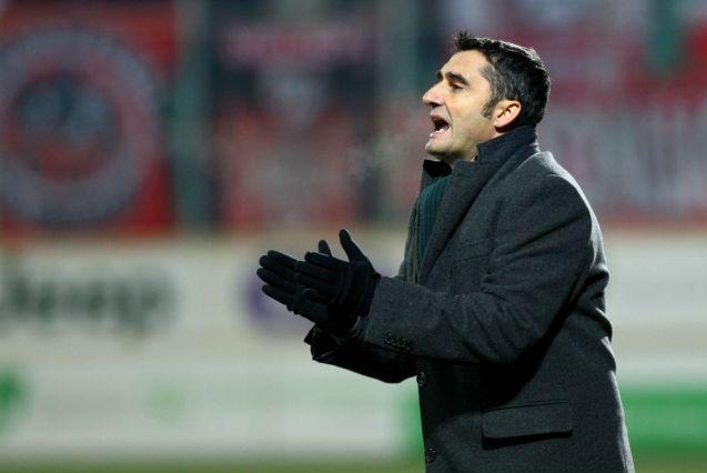 Ψυχολογικό ντοπάρισμα από Βαλβέρδε, κοντά σε συμφωνία με Κάρολ