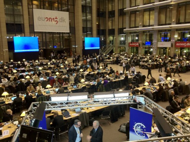 Συμφωνία στη Σύνοδο για επίσπευση του μόνιμου μηχανισμού στήριξης της Ευρωζώνης