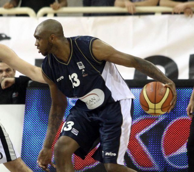 Συμφώνησε για ένα μήνα Ολυμπιακός και Σίμονς