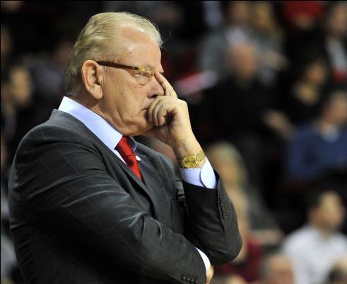 Ο Ολυμπιακός αποσύρεται από τις περιπτώσεις Ακινγκμπάλα, Ντόουντελ