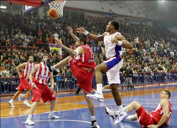 Με 80-69 πέρασε από τη Νέα Σμύρνη ο Ολυμπιακός