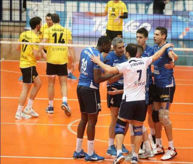 Επεισόδια και θρίλερ στη Μίκρα, νίκες στο τάι-μπρεικ