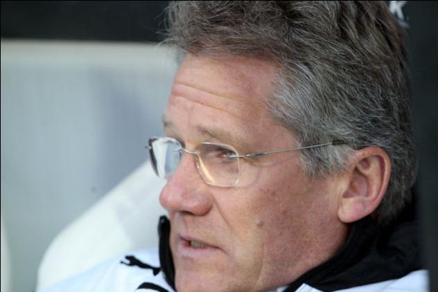 Έξαλλος με το πρόγραμμα του ΠΑΟΚ ο Μπόλονι με σπόντες για το… κόκκινο