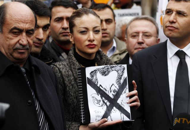 Έως τέλη Ιανουαρίου στη γαλλική Γερουσία το νομοσχέδιο για την αρμενική γενοκτονία