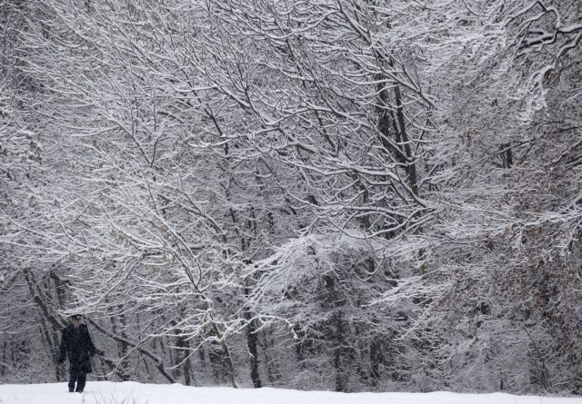 Έντεκα νεκροί από το κύμα ψύχους που πλήττει τα κεντρικά Βαλκάνια