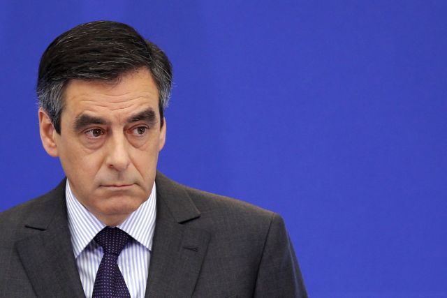 «Αναμενόμενη», αλλά σε ακατάλληλη στιγμή η απόφαση για υποβάθμιση, λέει ο Γάλλος πρωθυπουργός