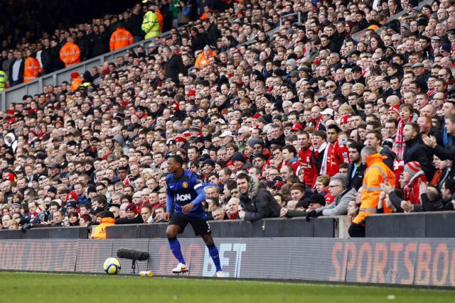 Συνελήφθη ο οπαδός που φώναζε ρατσιστικά συνθήματα στο Λίβερπουλ-Γιουνάιτεντ