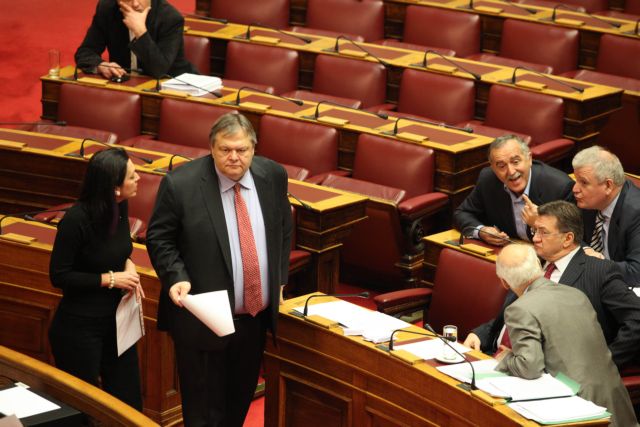 «Δεν μας ενδιαφέρει να κρατικοποίησουμε τις τράπεζες» λέει ο Ευ.Βενιζέλος