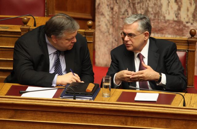 Τις κρίσιμες οικονομικές εκκρεμότητες εξέτασαν Ευ.Βενιζέλος και Λ.Παπαδήμος