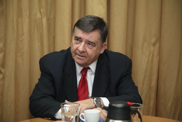 Έτοιμος ακόμη και να αποχωρήσει από την κυβέρνηση εμφανίζεται ο Γ.Καρατζαφέρης