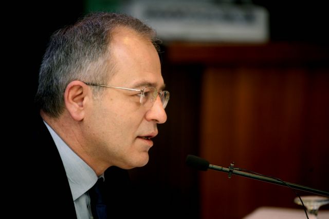 Απαράδεκτο να υπεισέρχεται στα εσωτερικά του ΠΑΣΟΚ το ΛΑΟΣ, τονίζει ο Π.Μπεγλίτης