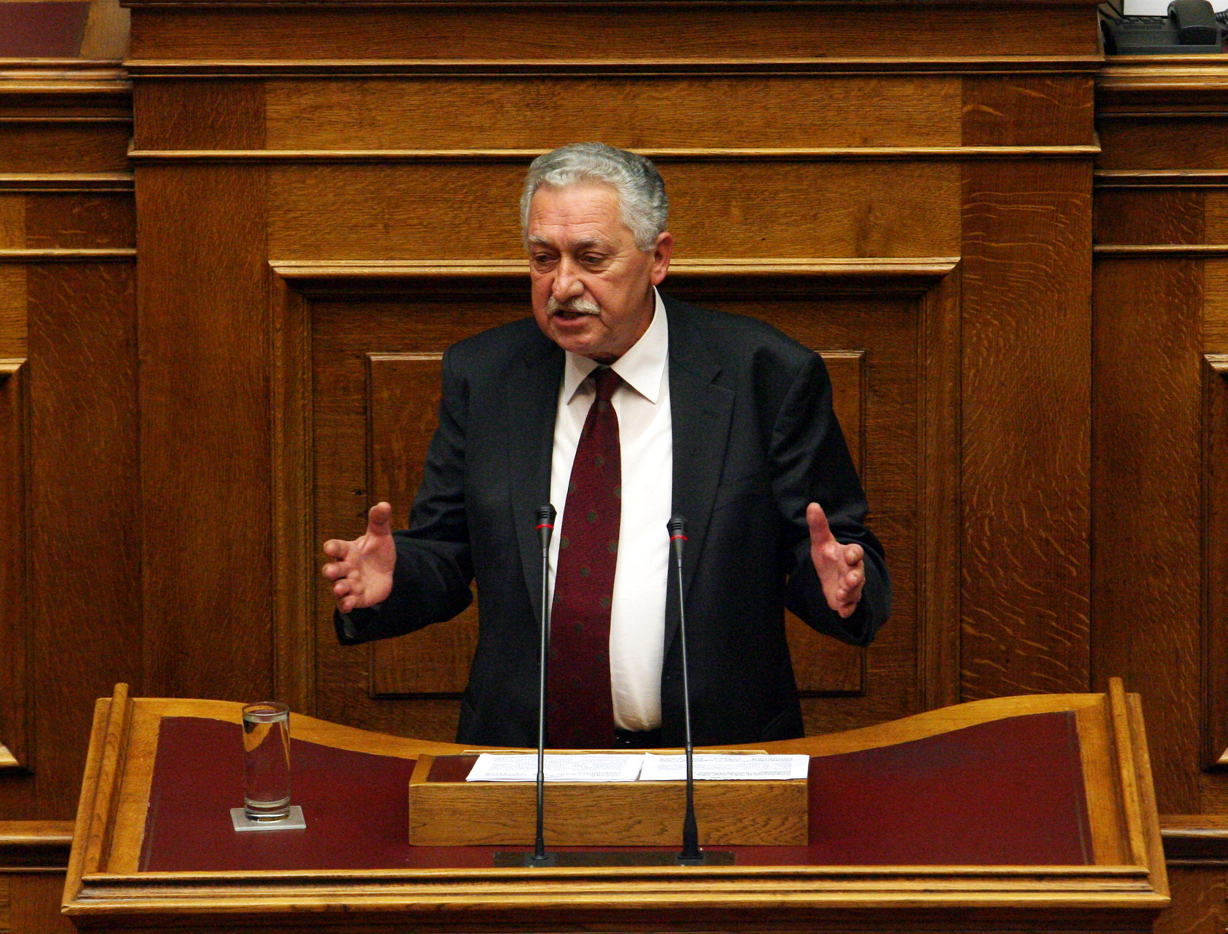 Να αποκρουστεί κάθε απόπειρα κατάργησης της Εθνικής Συλλογικής Σύμβασης ζητά ο Φ.Κουβέλης