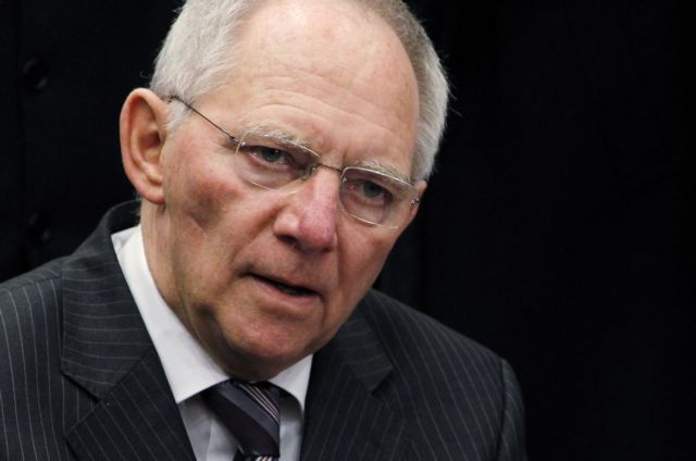 Συναίνεση και μετά τις εκλογές ζητά από τα κόμματα ο Σόιμπλε