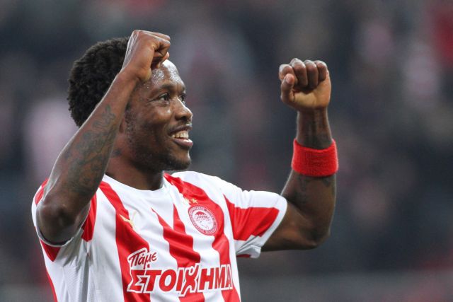 Δύσκολα θα επιστρέψει ο Μακούν στην Άστον Βίλα