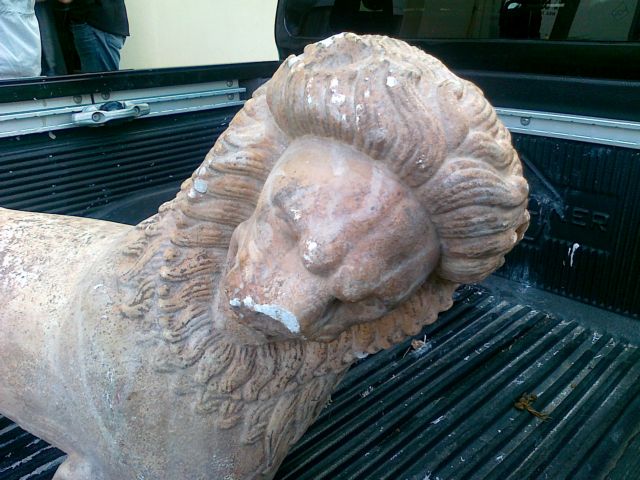 Μαρμάρινο λιοντάρι των κλασικών χρόνων εντοπίστηκε στα χέρια αρχαιοκαπήλων