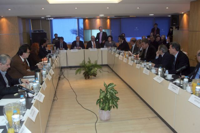 Σύντομα στο Υπουργικό το σχέδιο αναμόρφωσης του Δημοσίου βάσει της συμφωνίας με τη Γαλλία