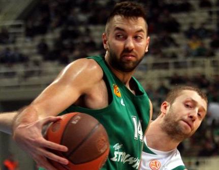 Την Τρίτη θα δοκιμάσει να προπονηθεί ο Βουγιούκας