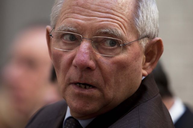 Επιμένει η Γερμανία σε χαμηλό επιτόκιο για τα νέα ελληνικά ομόλογα